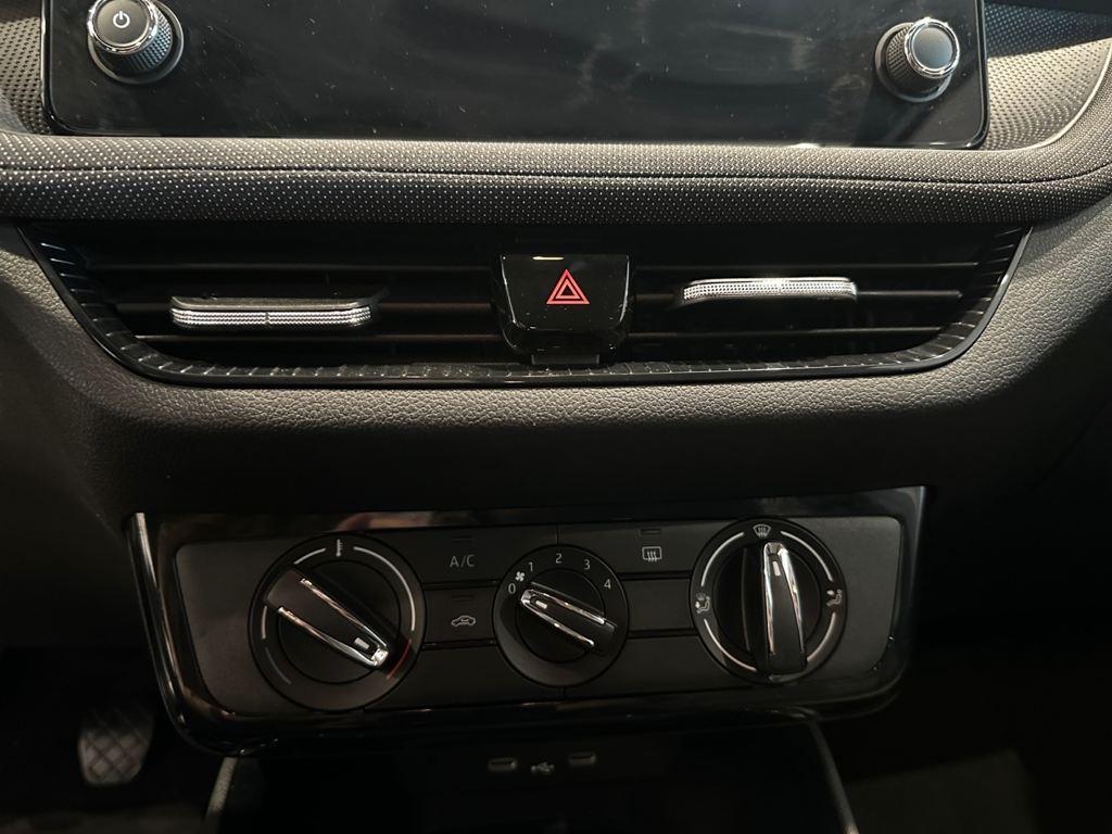 Skoda Fabia 1.0 TSI Selection 70 kW (95 CV) - 14