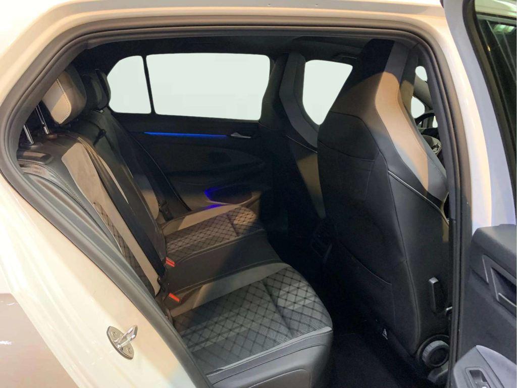 Volkswagen Golf R-Line 1.5 eTSI 110 kW (150 CV) DSG - 5