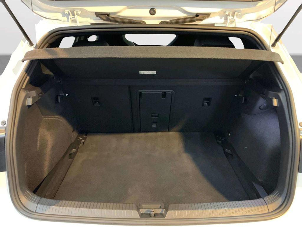 Volkswagen Golf R-Line 1.5 eTSI 110 kW (150 CV) DSG - 6
