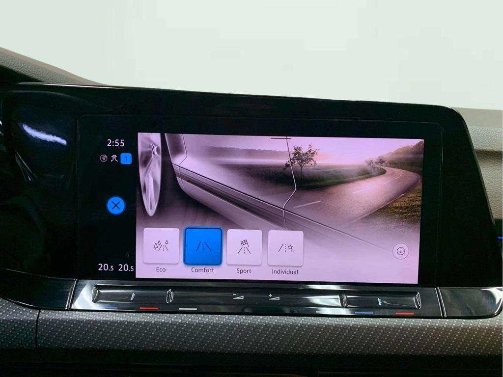 Volkswagen Golf R-Line 1.5 eTSI 110 kW (150 CV) DSG - 9