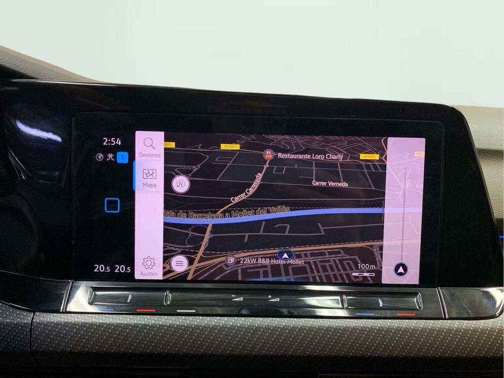 Volkswagen Golf R-Line 1.5 eTSI 110 kW (150 CV) DSG - 12