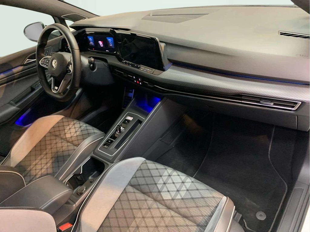 Volkswagen Golf R-Line 1.5 eTSI 110 kW (150 CV) DSG - 13