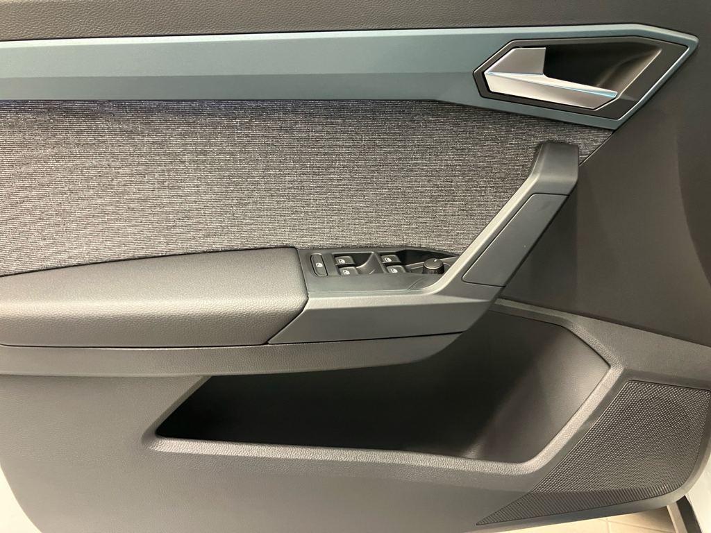 SEAT Arona 1.0 TSI Xperience Special Edition 85 kW (115 CV) - 12