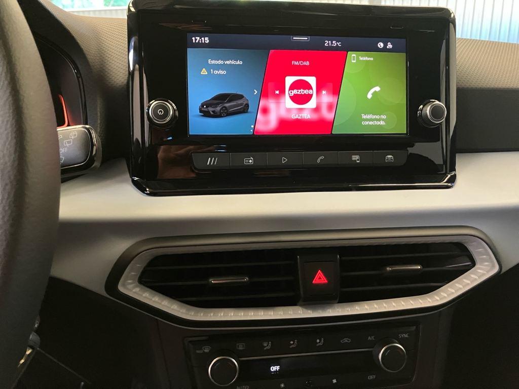 SEAT Ibiza 1.0 TSI S&S Style XM 85 kW (115 CV) - 10