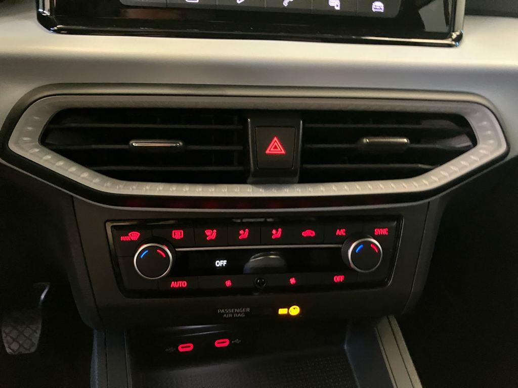 SEAT Ibiza 1.0 TSI S&S Style XM 85 kW (115 CV) - 11