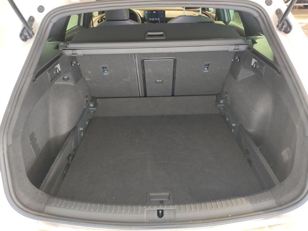 SEAT León ST 1.5 TSI S&S FR Special Edition 110 kW (150 CV) - 6