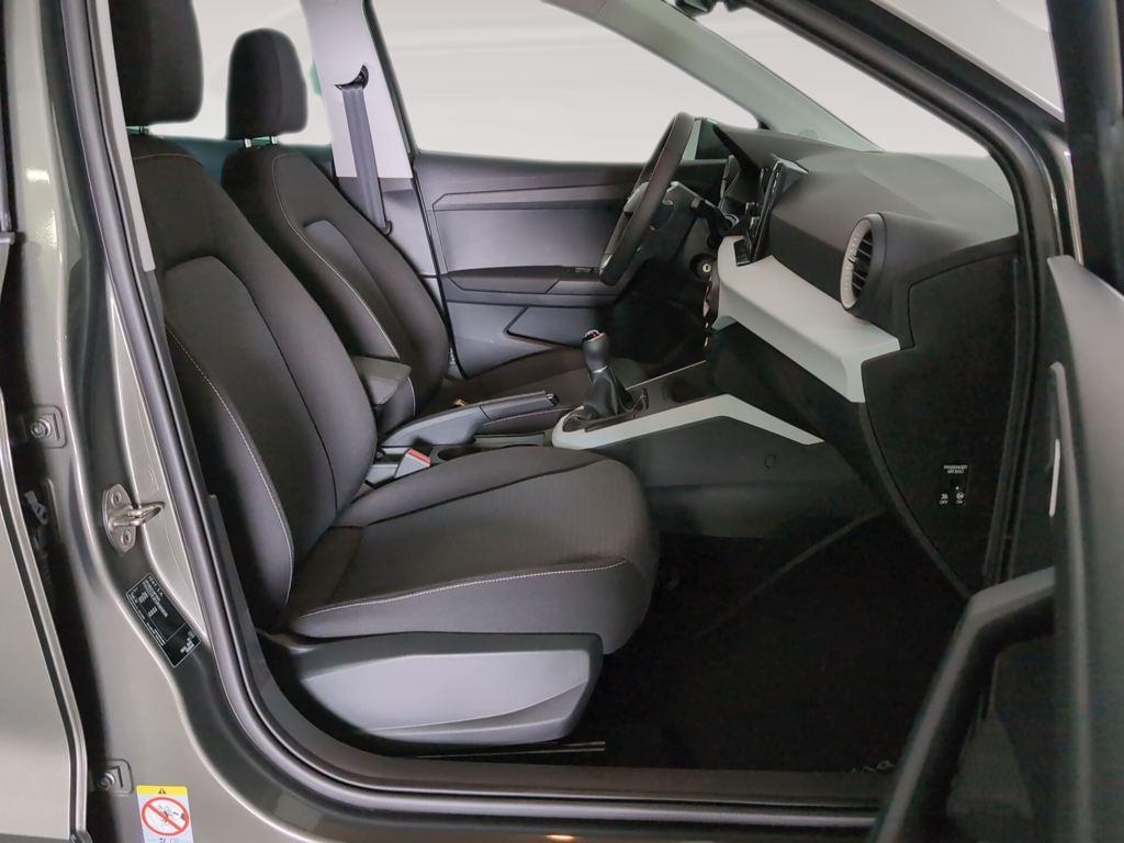 SEAT Arona 1.0 TSI Style Special Edition 85 kW (115 CV) - 4