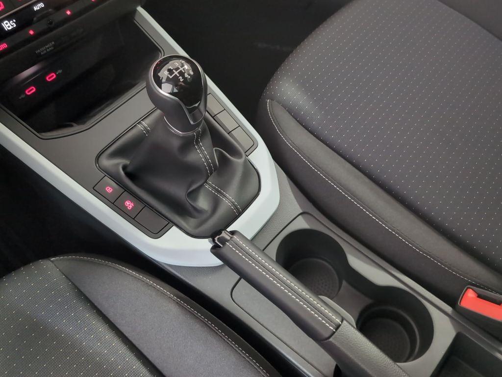 SEAT Arona 1.0 TSI Style Special Edition 85 kW (115 CV) - 9