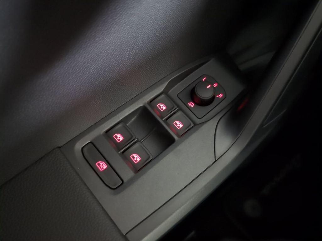 SEAT Arona 1.0 TSI Style Special Edition 85 kW (115 CV) - 17