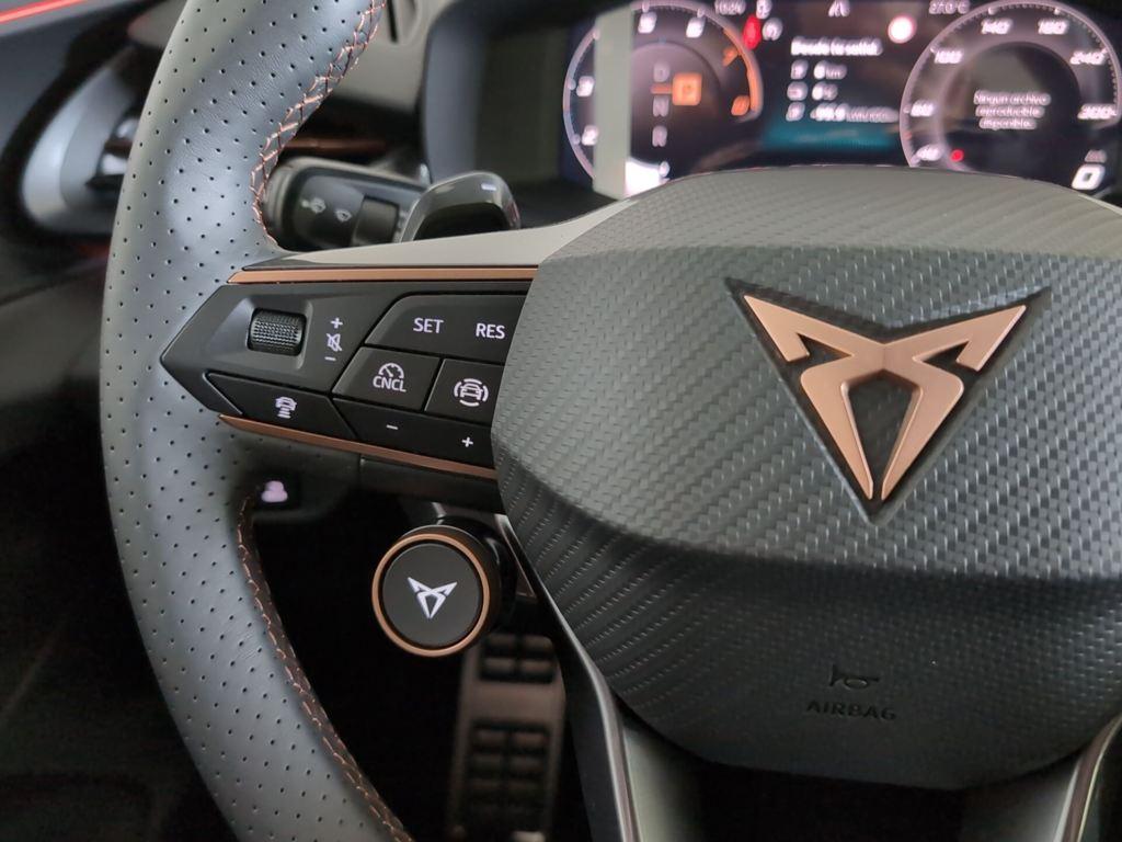 CUPRA Terramar 1.5 TSI e-Hybrid DSG 150 kW (204 CV) - 16