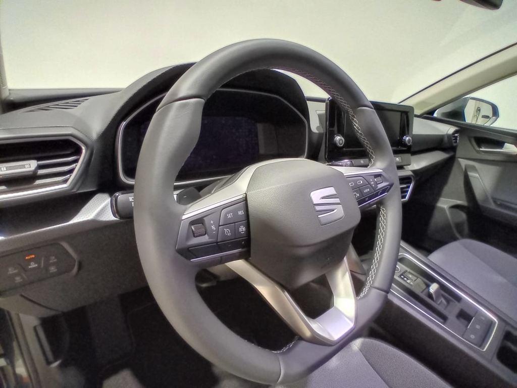 SEAT León 1.5 eTSI S&S Style Special Edition Vision DSG 110 kW (150 CV) - 9