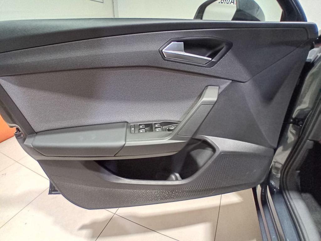 SEAT León 1.5 eTSI S&S Style Special Edition Vision DSG 110 kW (150 CV) - 13