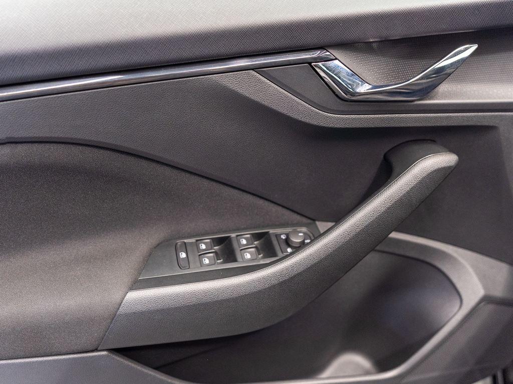 Skoda Kamiq 1.0 TSI Selection 85 kW (115 CV) - 14