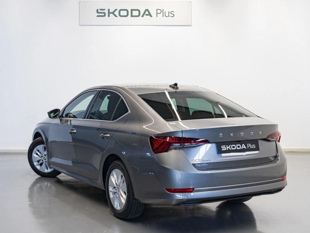 Skoda Octavia 2.0 TDI Ambition 85 kW (115 CV) - 1