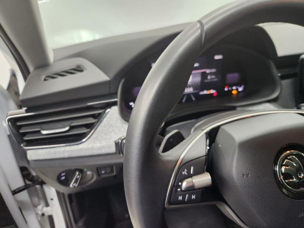 Skoda Scala 1.0 TSI Selection DSG 85 kW (115 CV) - 15