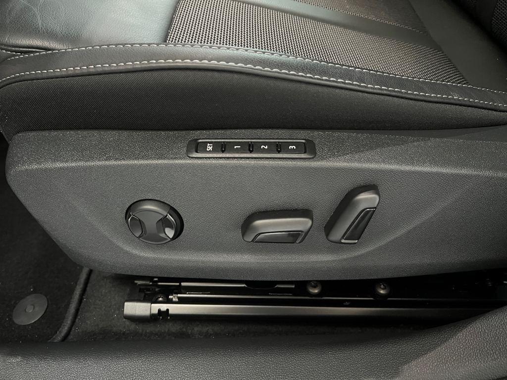 Skoda Octavia 1.5 TSI m-HEV Selection DSG 110 kW (150 CV) - 10