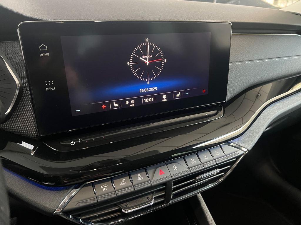 Skoda Octavia 1.5 TSI m-HEV Selection DSG 110 kW (150 CV) - 14