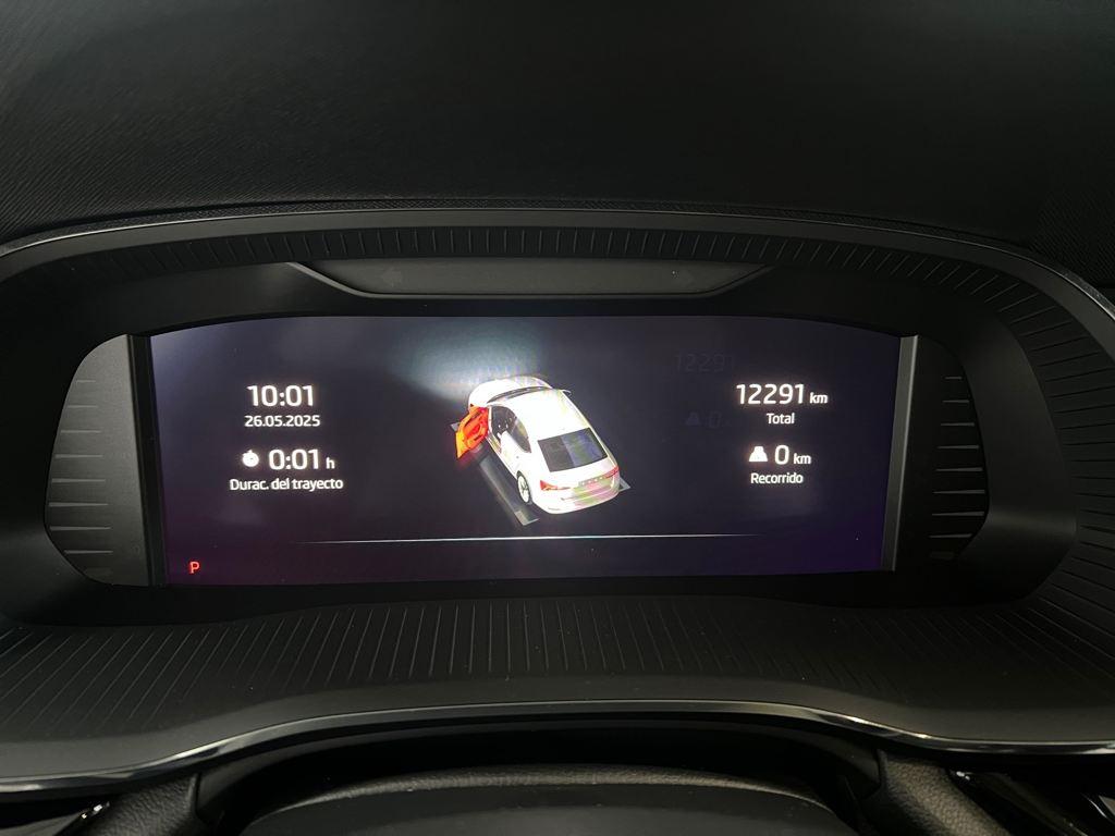 Skoda Octavia 1.5 TSI m-HEV Selection DSG 110 kW (150 CV) - 16