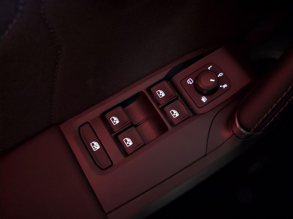 CUPRA Formentor 1.5 eTSI DSG 110 kW (150 CV) - 17