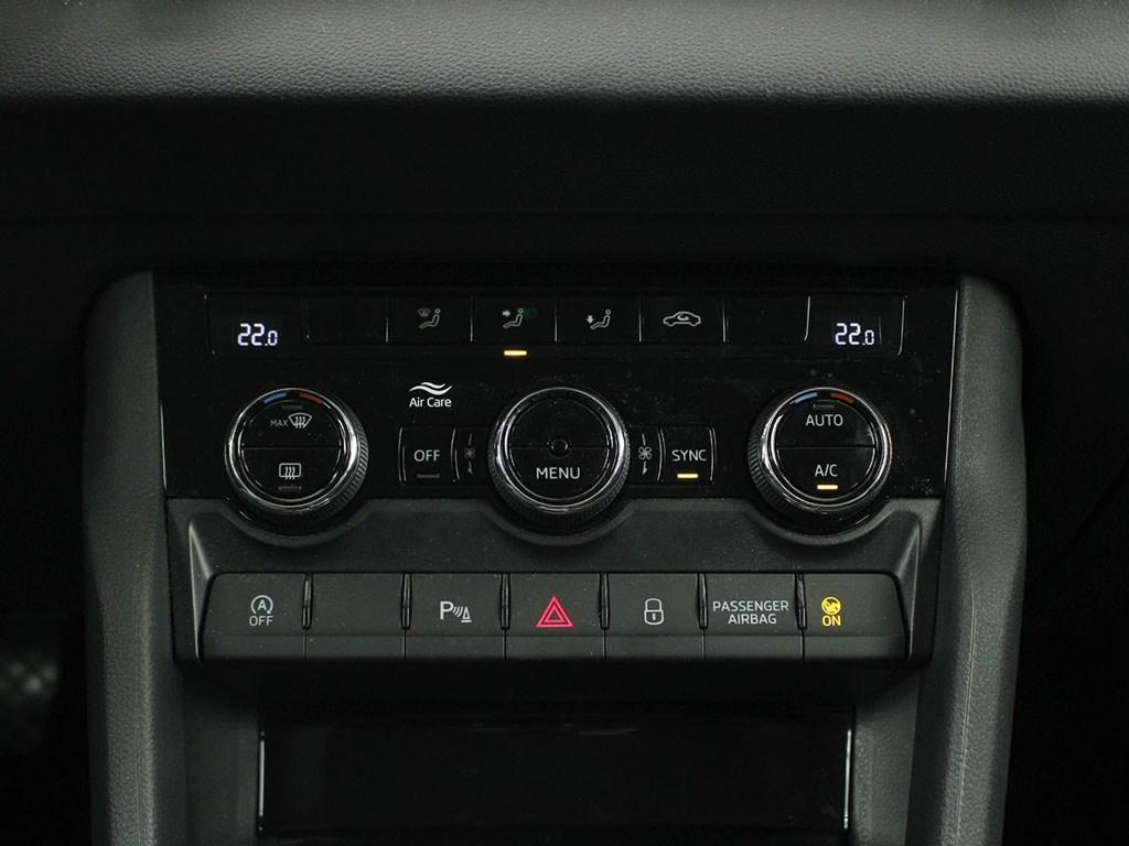 Skoda Karoq 1.5 TSI ACT Ambition DSG 110 kW (150 CV) - 10