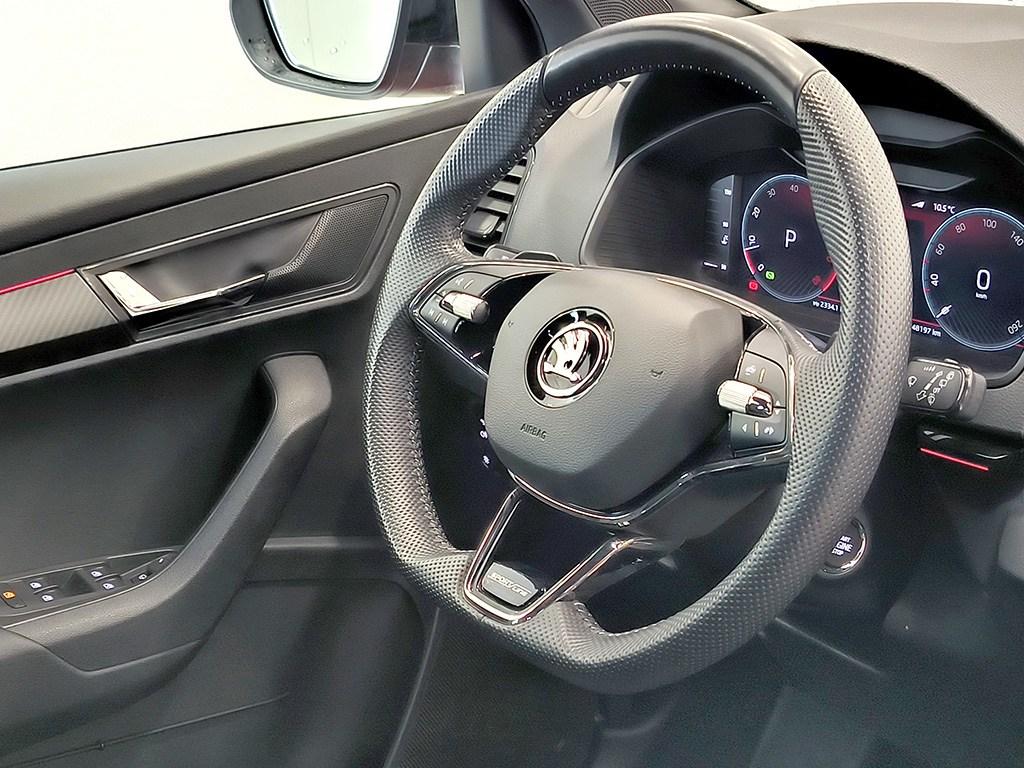 Skoda Karoq 1.5 TSI ACT Sportline DSG 110 kW (150 CV) - 17