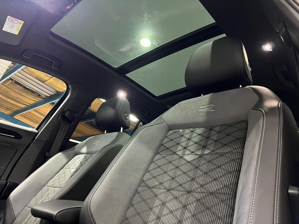 Volkswagen T-Roc R-Line 1.5 TSI 110 kW (150 CV) - 14