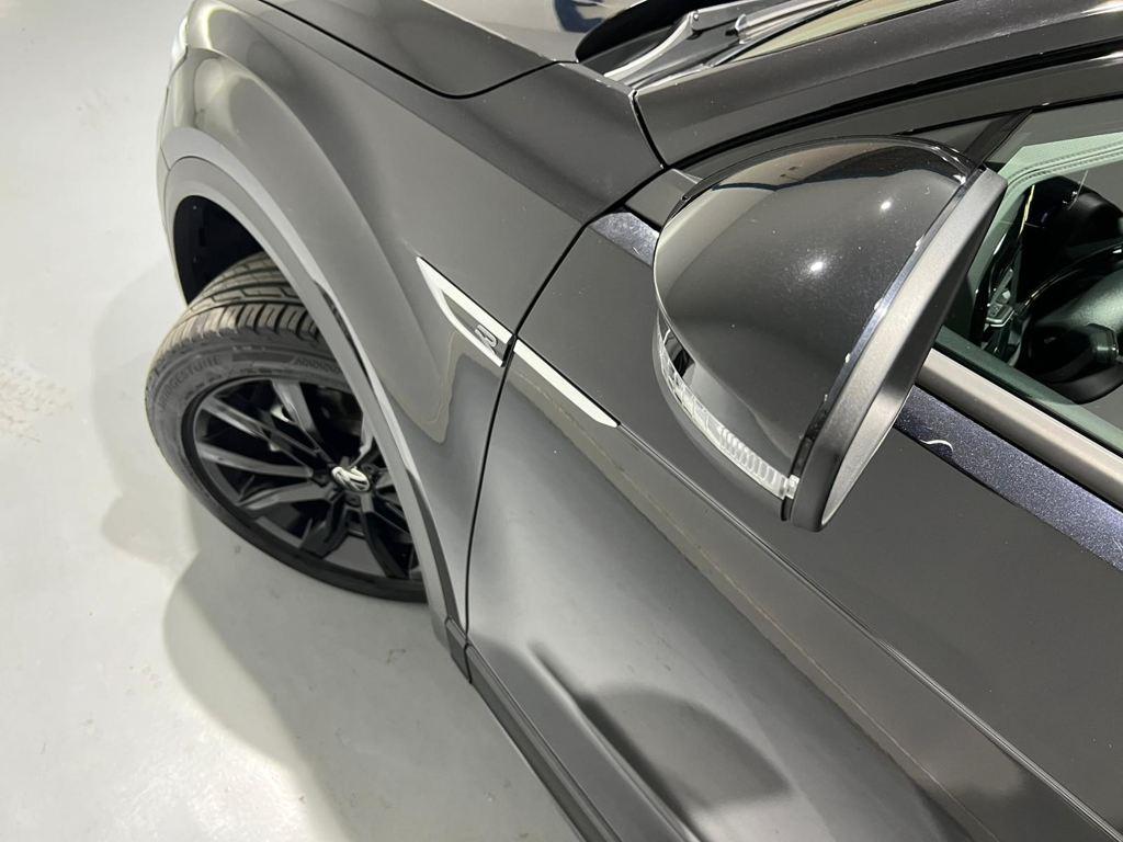 Volkswagen T-Roc R-Line 1.5 TSI 110 kW (150 CV) - 15