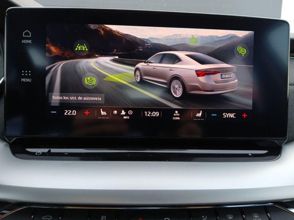 Skoda Octavia 1.0 TSI MHEV Selection DSG 81 kW (110 CV) - 18