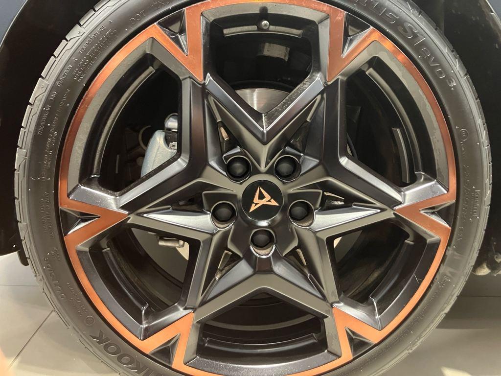 CUPRA Leon Sportstourer 1.5 eTSI DSG 110 kW (150 CV) - 7