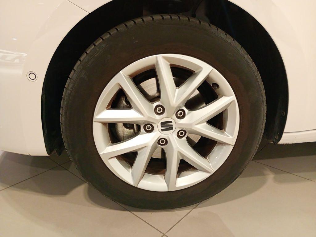 SEAT León 1.5 TSI S&S Style 25 Aniversario 85 kW (116 CV) - 7