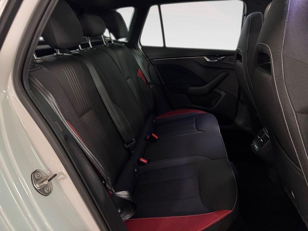 Skoda Kamiq 1.5 TSI Monte Carlo 110 kW (150 CV) - 5