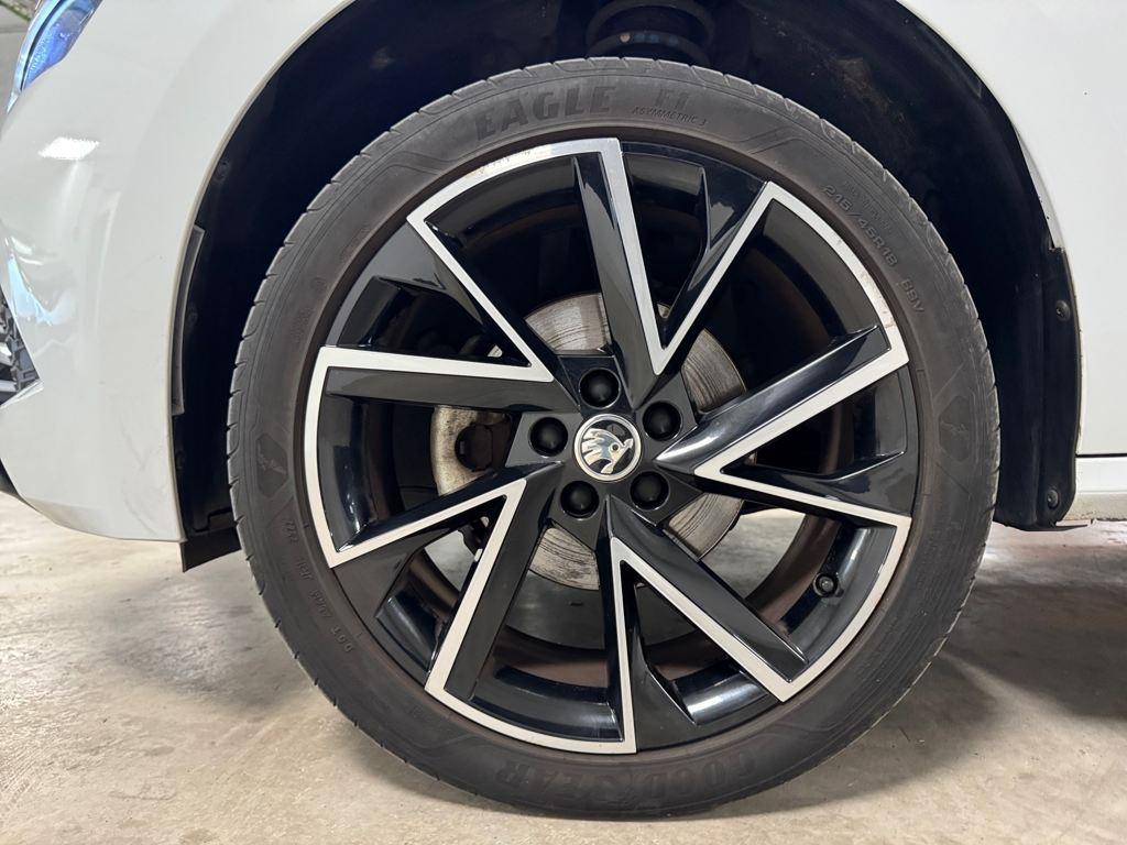 Skoda Kamiq 1.5 TSI Monte Carlo 110 kW (150 CV) - 7