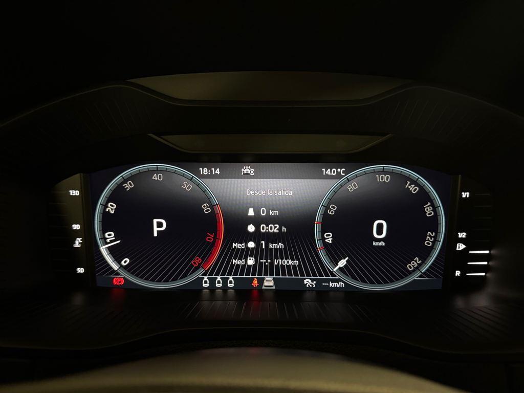 Skoda Karoq 1.5 TSI ACT Ambition DSG 110 kW (150 CV) - 10