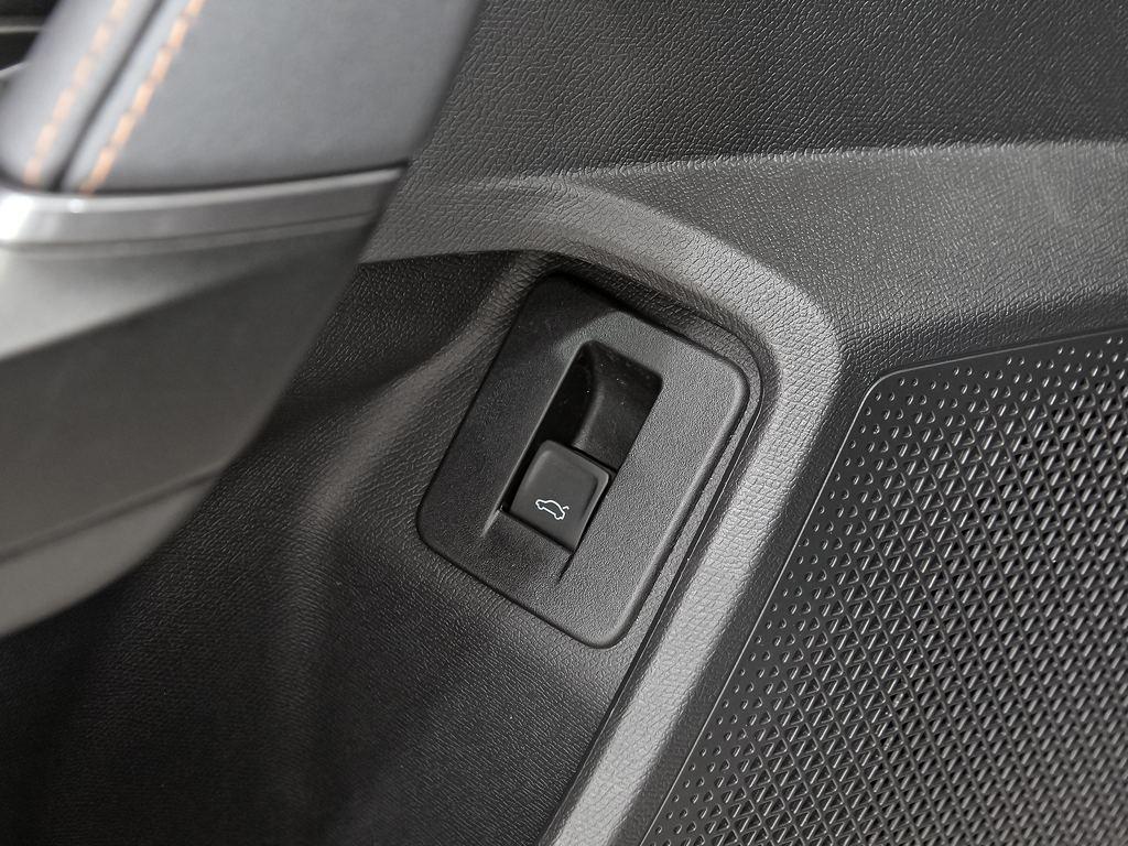 CUPRA Leon Sportstourer 1.5 eTSI DSG 110 kW (150 CV) - 9