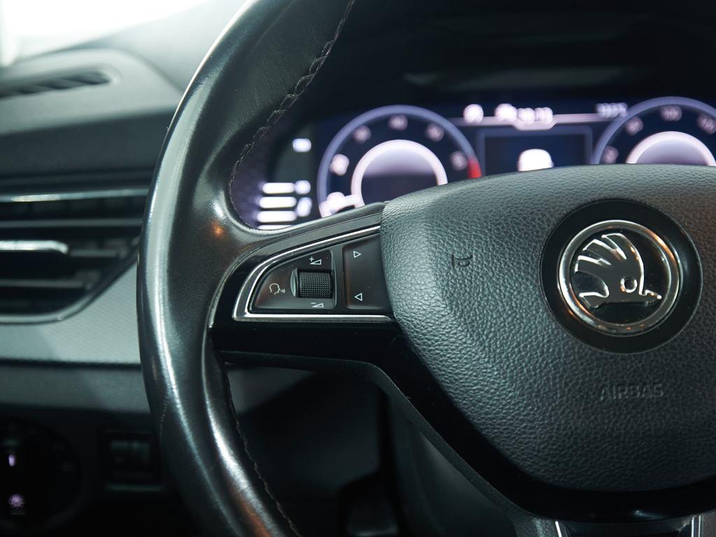 Skoda Kamiq 1.0 TSI Ambition 85 kW (115 CV) - 9