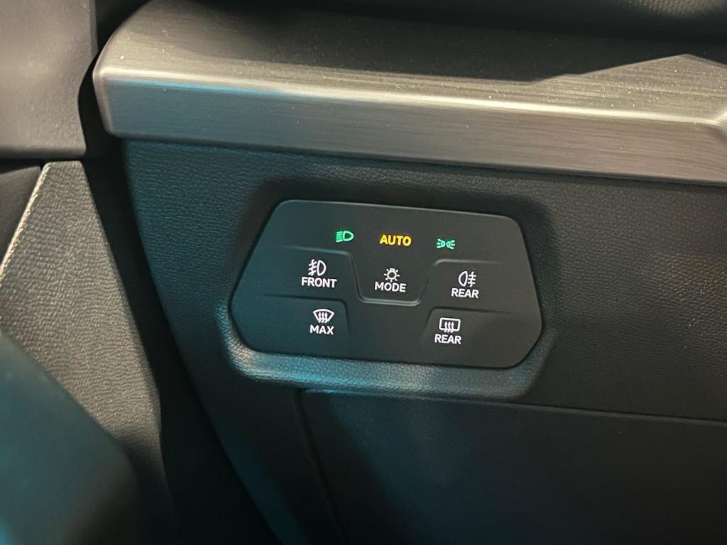 SEAT León 1.5 TSI e-Hybrid FR XM DSG 150 kW (204 CV) - 9