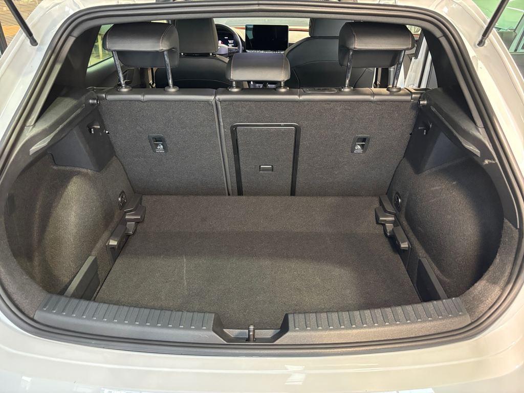 CUPRA León 1.5 eTSI DSG 110 kW (150 CV) - 6