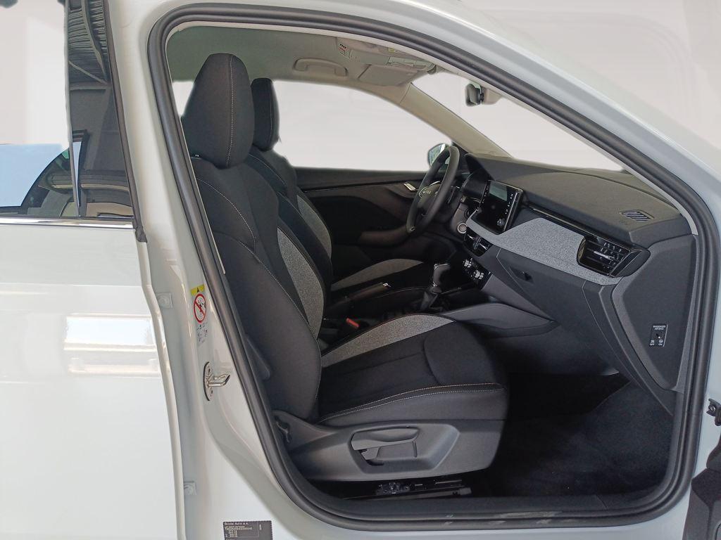 Skoda Kamiq 1.0 TSI Selection DSG 85 kW (115 CV) - 4