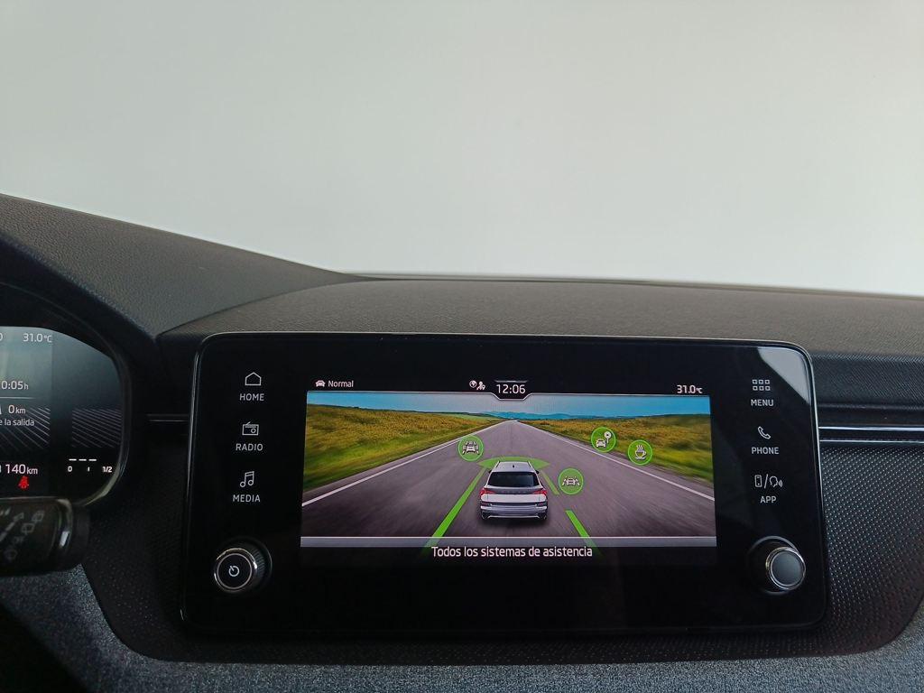 Skoda Kamiq 1.0 TSI Selection DSG 85 kW (115 CV) - 14