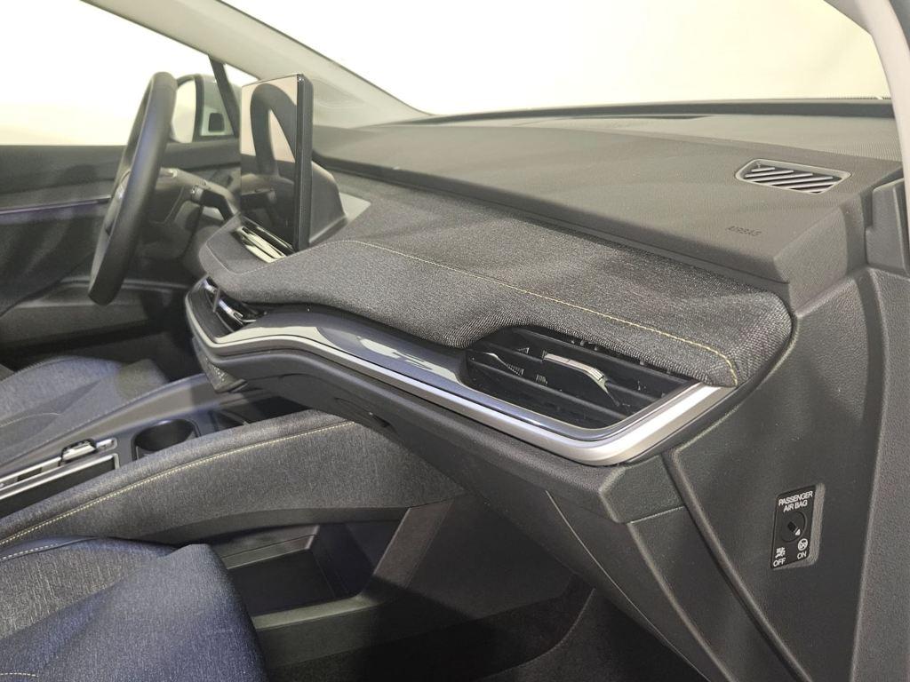 Skoda Elroq 60 63 kWh 150 kW (204 CV) - 8