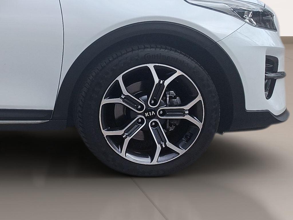 Kia XCeed 1.5 MHEV iMT Drive 118 kW (160 CV) - 7