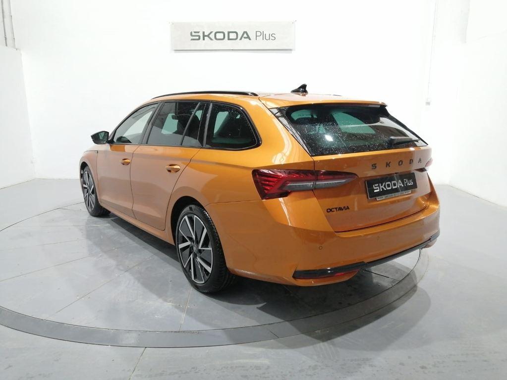 Skoda Octavia Combi 2.0 TDI Sportline DSG 110 kW (150 CV) - 1