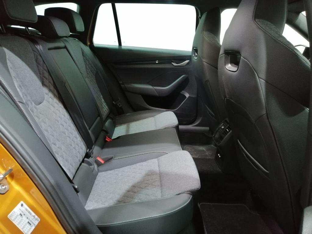 Skoda Octavia Combi 2.0 TDI Sportline DSG 110 kW (150 CV) - 5