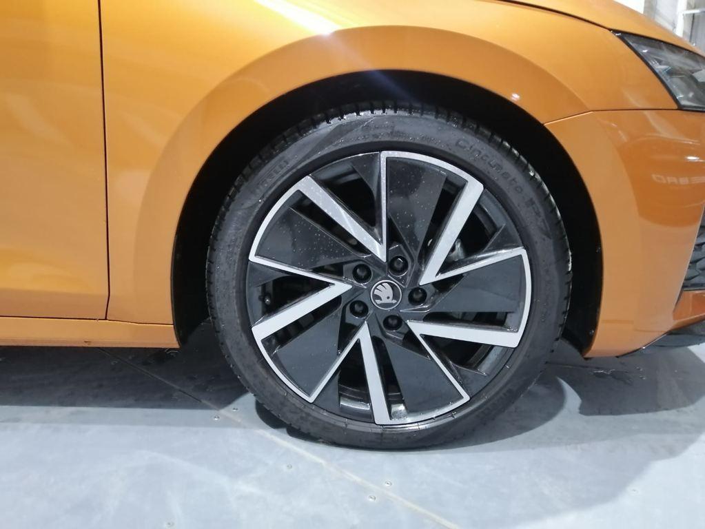 Skoda Octavia Combi 2.0 TDI Sportline DSG 110 kW (150 CV) - 7