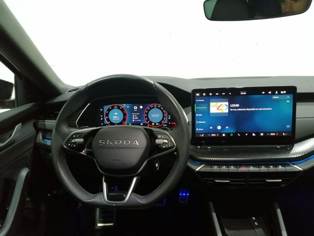 Skoda Octavia Combi 2.0 TDI Sportline DSG 110 kW (150 CV) - 13