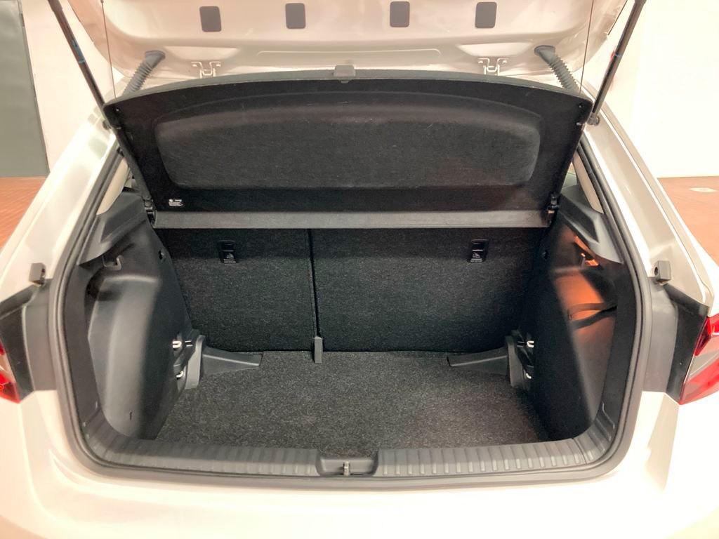 Skoda Fabia 1.0 TSI Active 70 kW (95 CV) - 6