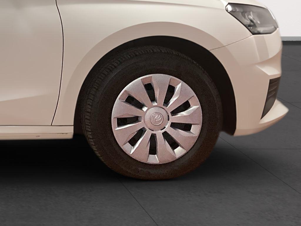 Skoda Fabia 1.0 TSI Active 70 kW (95 CV) - 7