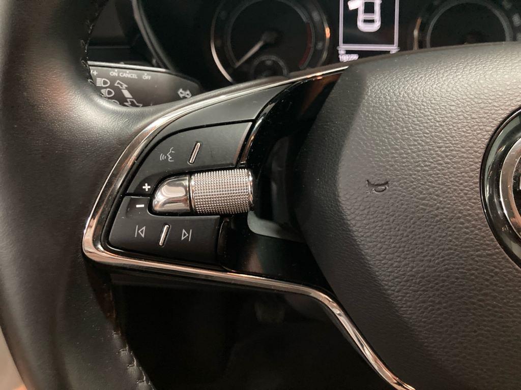 Skoda Fabia 1.0 TSI Active 70 kW (95 CV) - 8