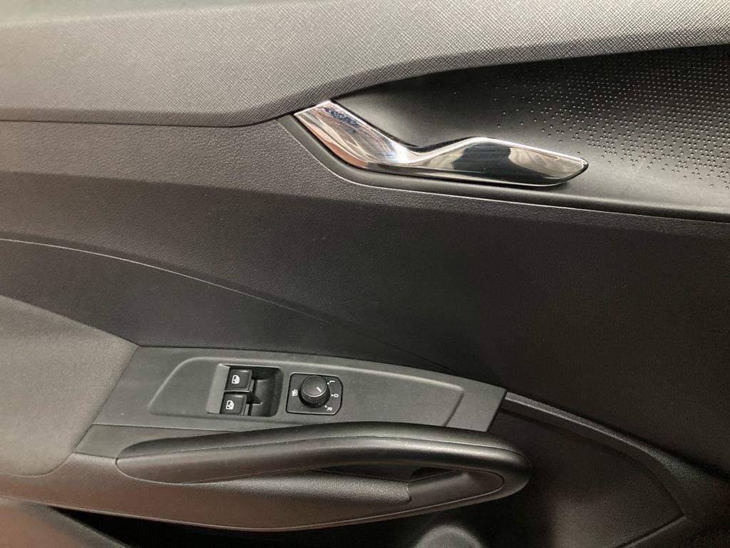 Skoda Fabia 1.0 TSI Active 70 kW (95 CV) - 9