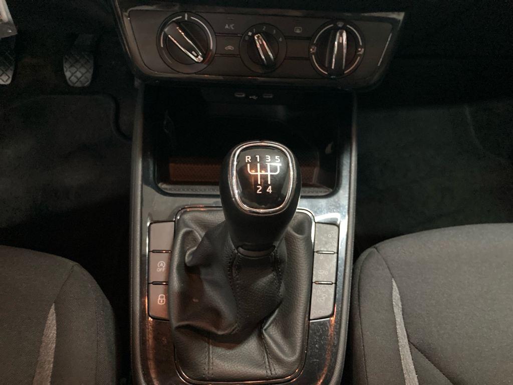 Skoda Fabia 1.0 TSI Active 70 kW (95 CV) - 15